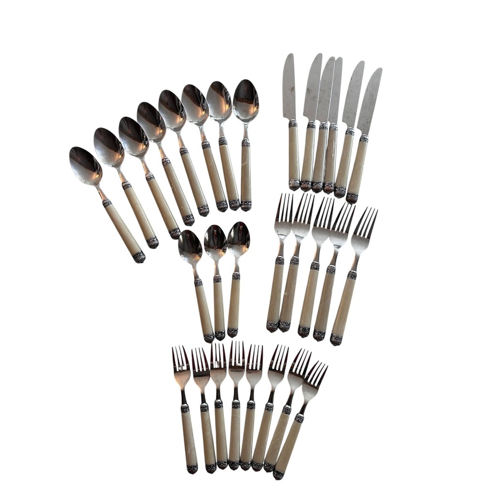 Hampton Silversmiths Flatware Set 33pc Cream‎ Marbled Resin Handle Silver Ornate